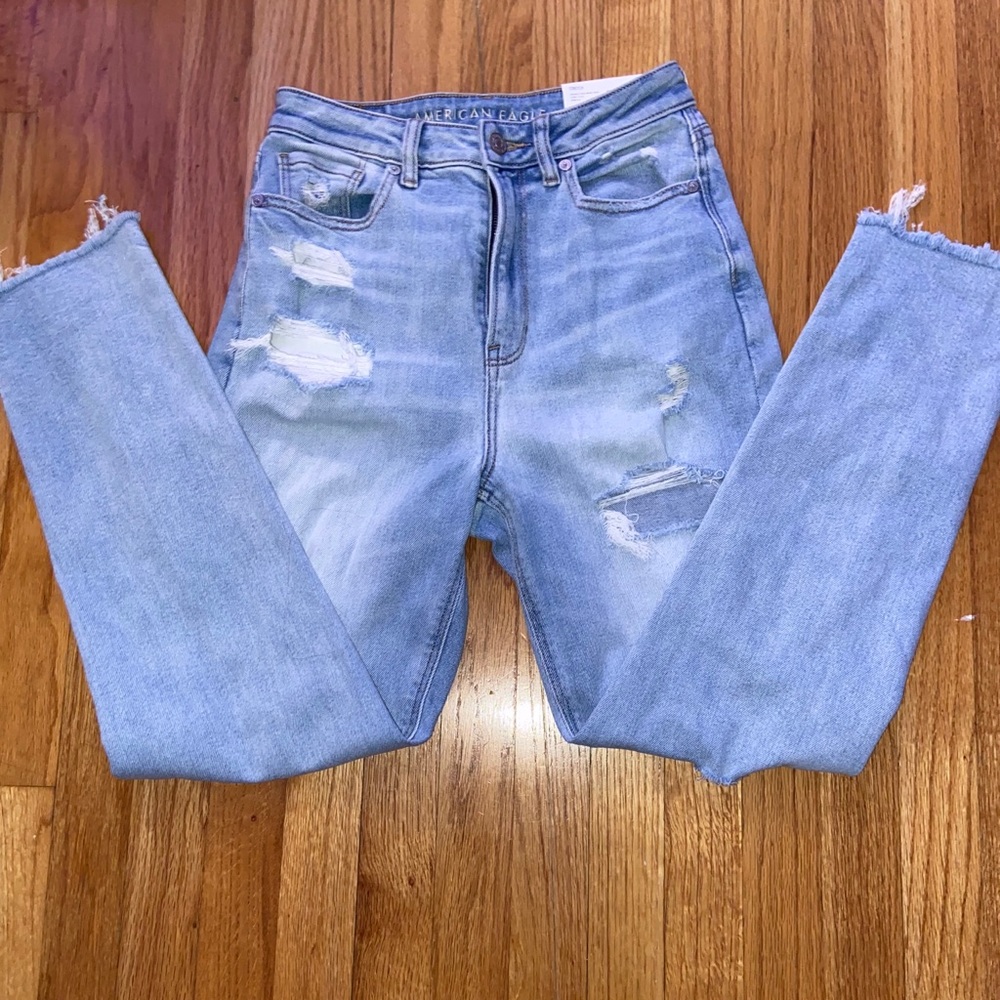 Ripped Mom Jeans